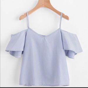 Shoulder cut out top
